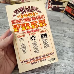 1001 Valuable Things You Can Get For Free 1972 Bantam 8th Edition Mort Weisinger